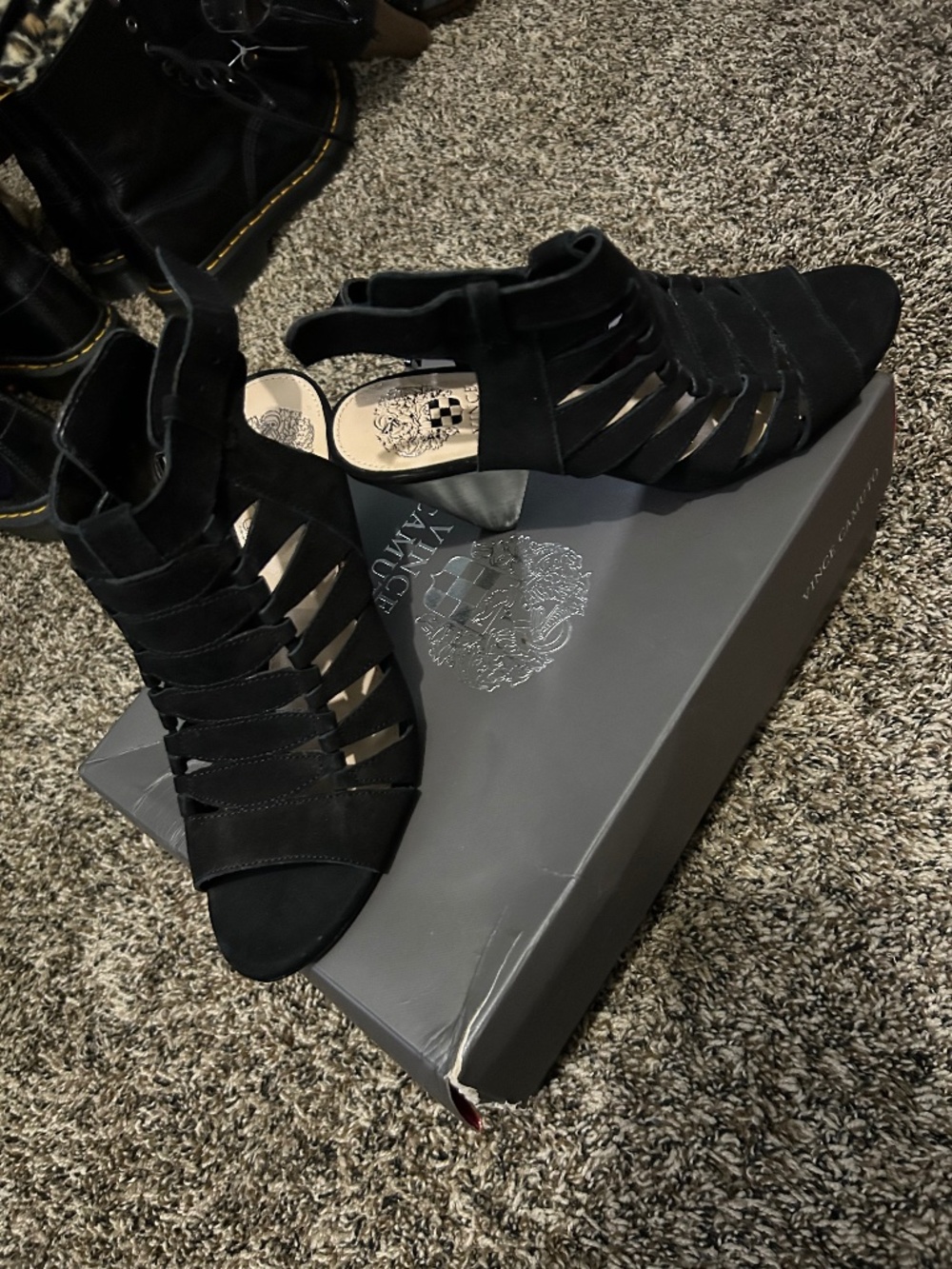 Vince Camuto Sandals 6.5